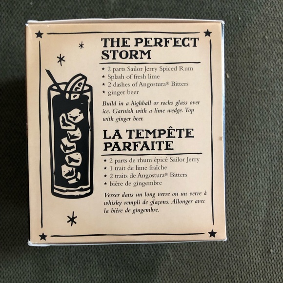 Sailor Jerry glass new with box whiskey tattoo - Picture 10 of 13